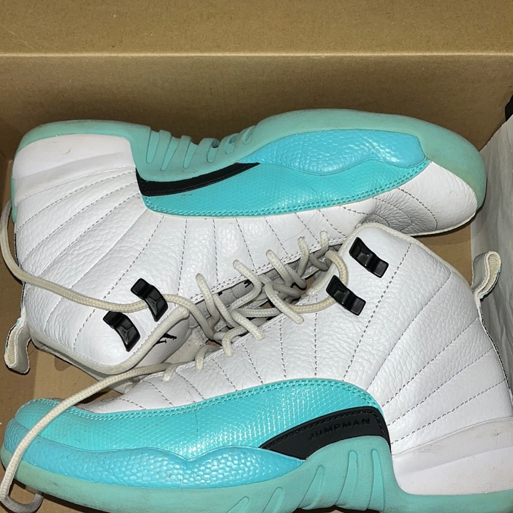 Air Jordan 12 GS “Light Aqua”